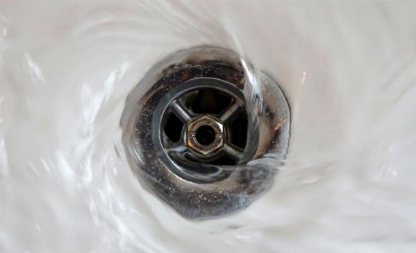 Limpiar desagües domésticos de manera ecológica