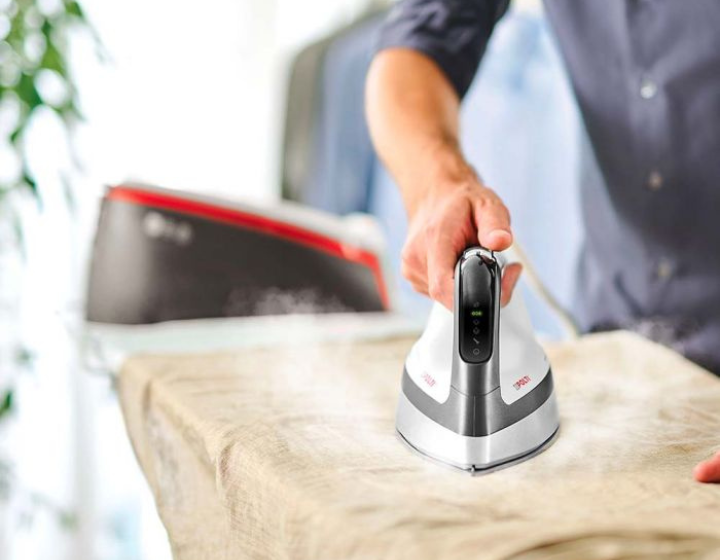 ¿Sabes cómo limpiar la plancha de ropa? Evita las manchas