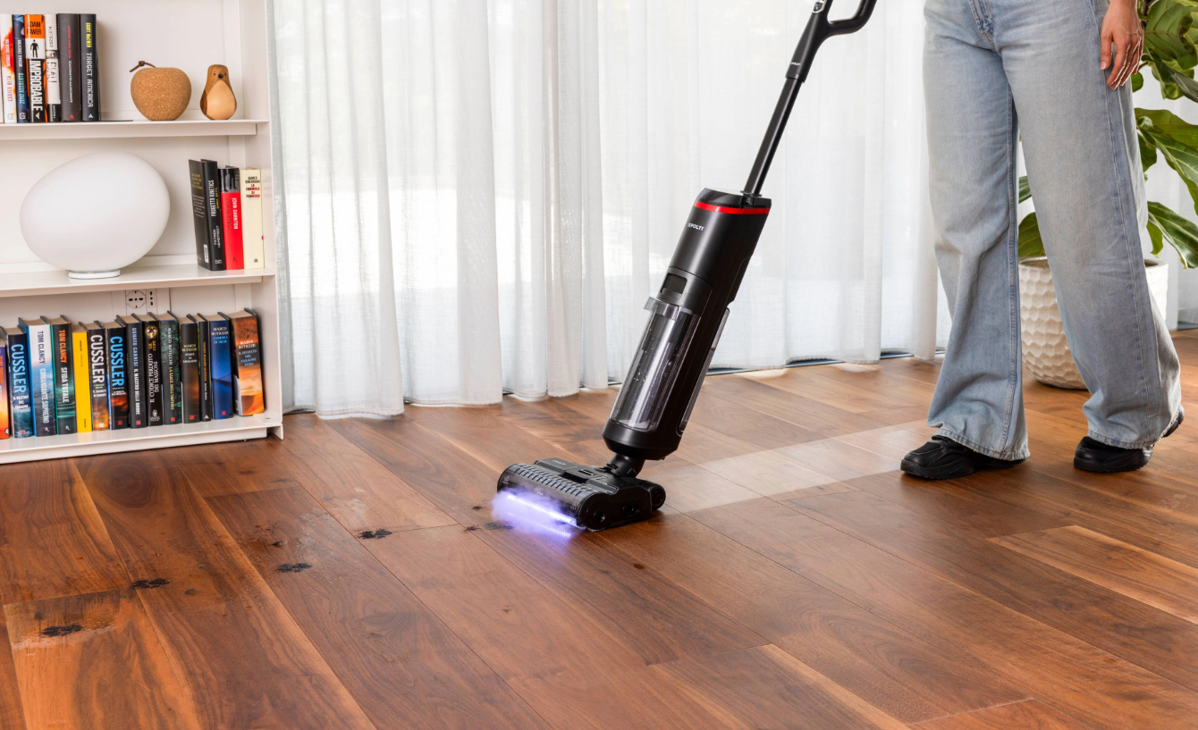 ¿Cómo limpiar el suelo sin dejar marcas? Descubre los consejos de Polti.