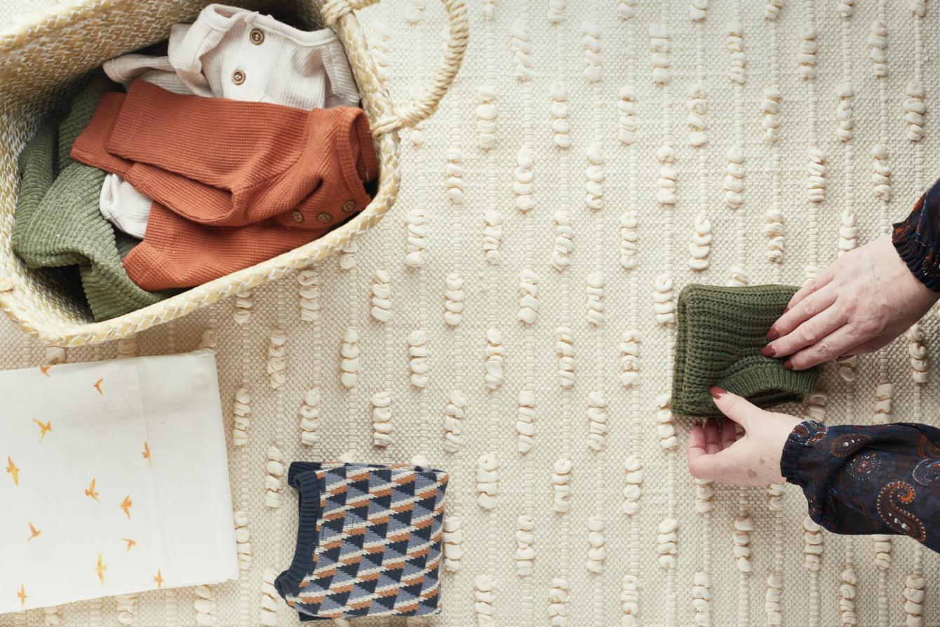 ¿Cómo lavar y planchar la ropa del bebé? Consejos para un cuidado delicado y seguro